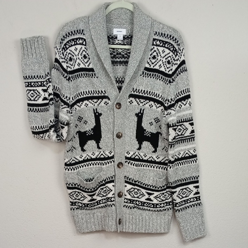 Old Navy Wool Blend Gray & Black  Chunky Ribbed V Neck Knit Llama Cardigan sz M